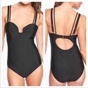Athleta Aqualuxe Square Plunge One Piece